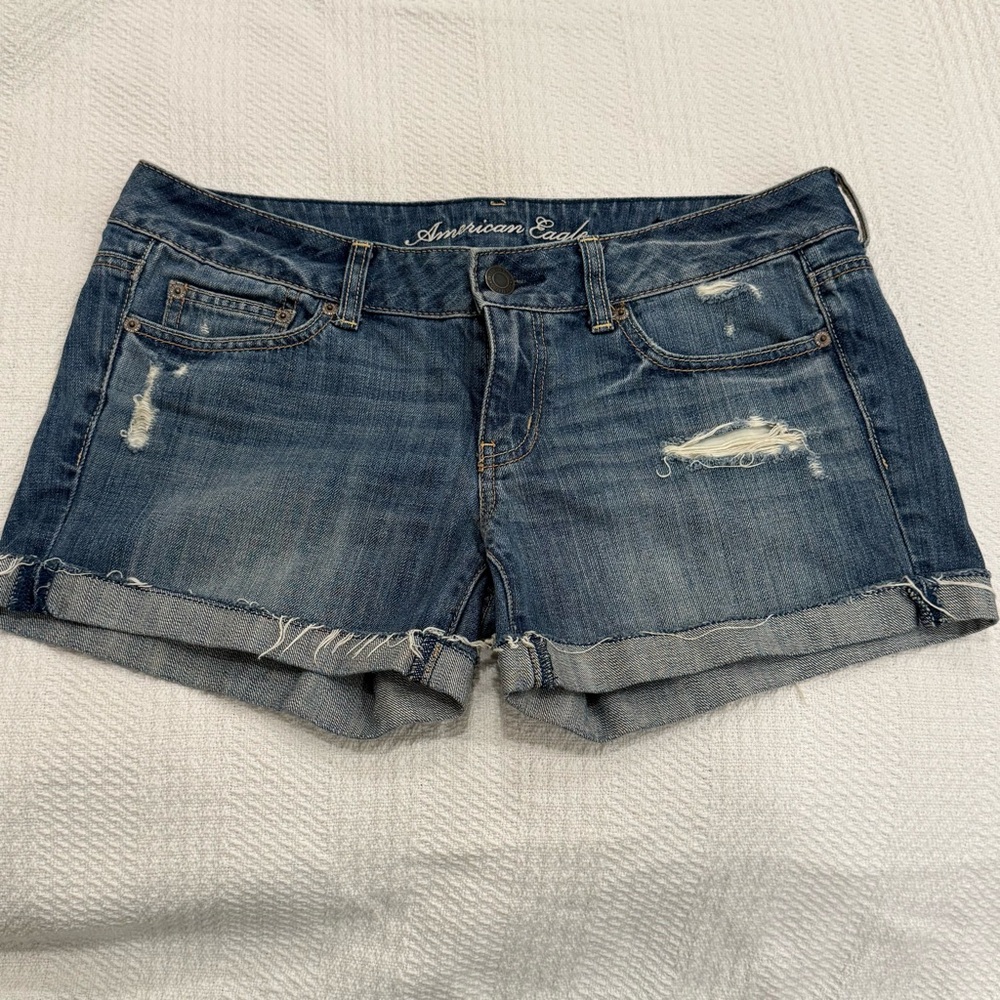 American Eagle Outfitters 8 Classic Blue Denim Jean Shorts jorts cotton spring